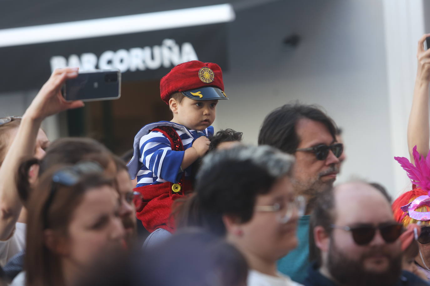 Fotos: Cantera, coros y gran ambiente en un soleado Domingo de Piñata