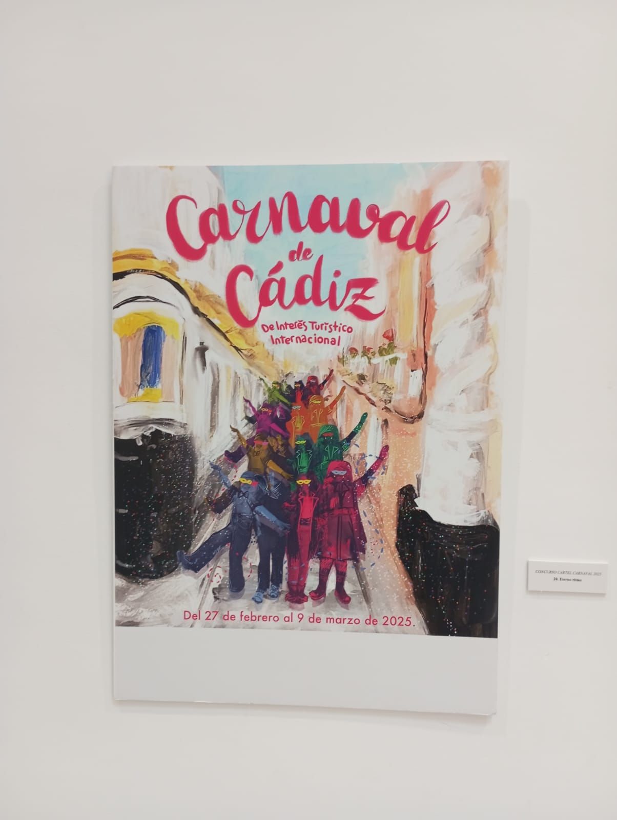 Fotos: la exposición con todos los carteles de Carnaval de Cádiz