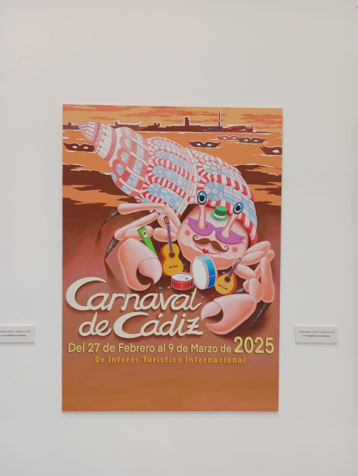 Fotos: la exposición con todos los carteles de Carnaval de Cádiz