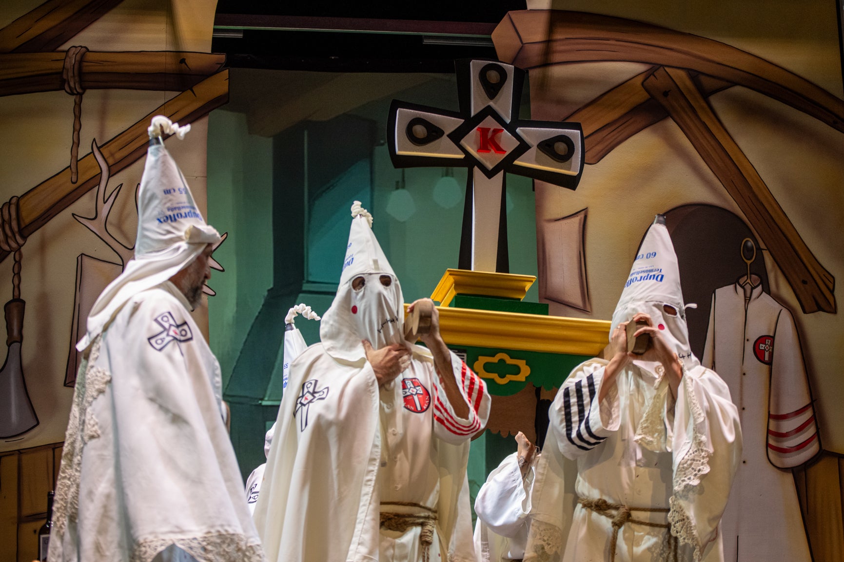 Fotos: el cuarteto Ku Klux Klan Klan en cuartos del COAC 2025