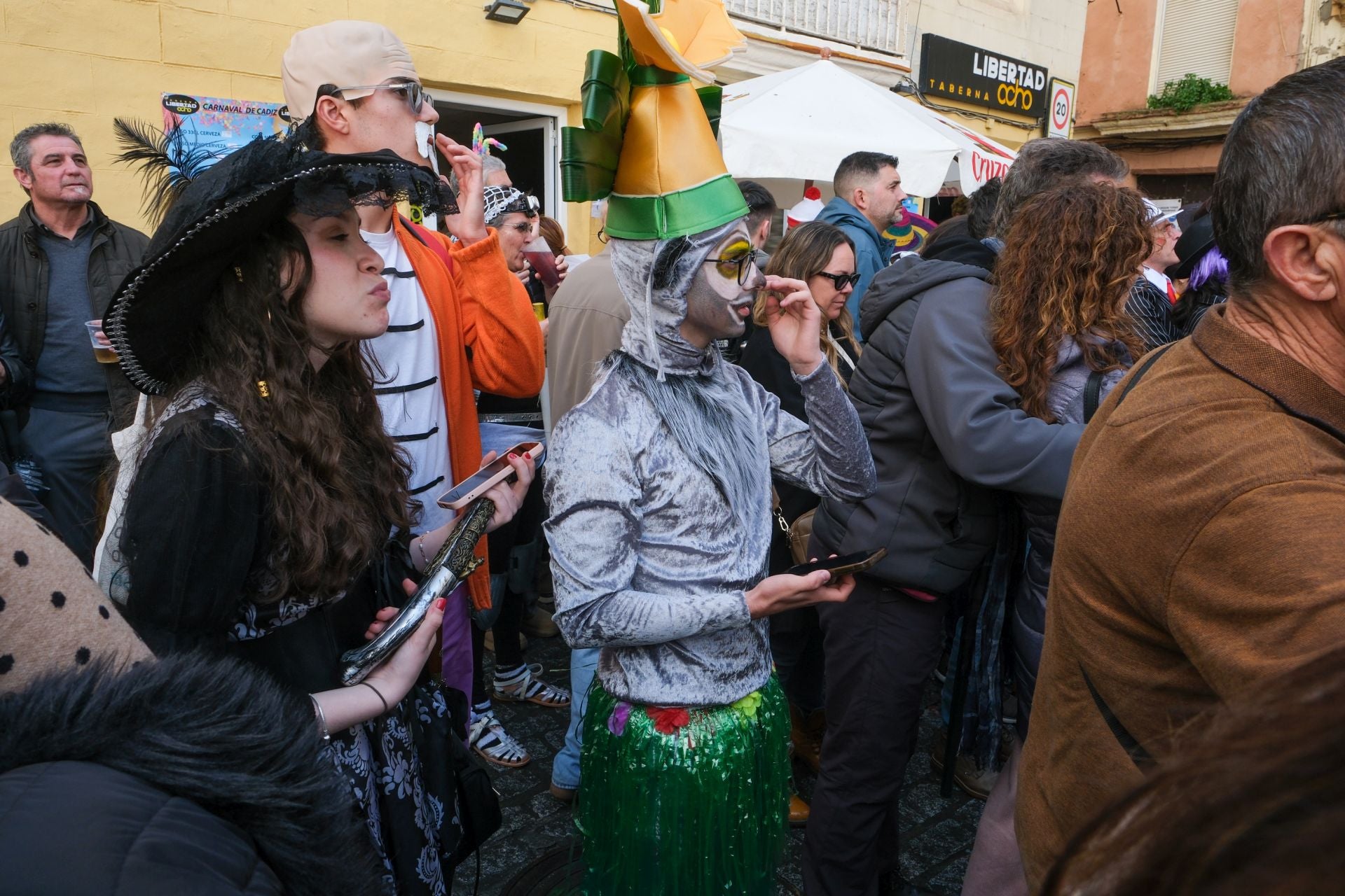 El ambiente del domingo de Carnaval, en imágenes