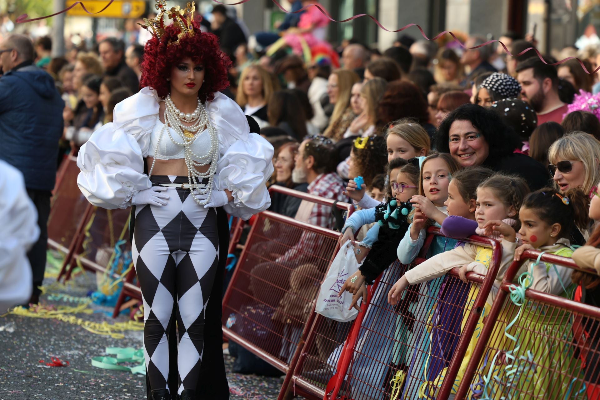 Fotos: Así ha sido la Gran Cabalgata de Carnaval de Cádiz