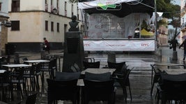 Fotos: La borrasca Jana agua el segundo Domingo de Carnaval en Cádiz