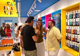 La Casa del Carnaval abre su tienda