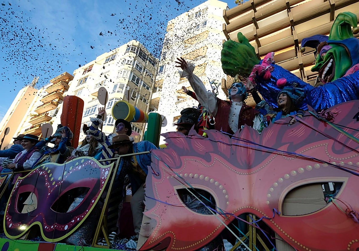 La Cabalgata del Carnaval de Cádiz 2026 estará dedicada al mar y contará con nueve carrozas