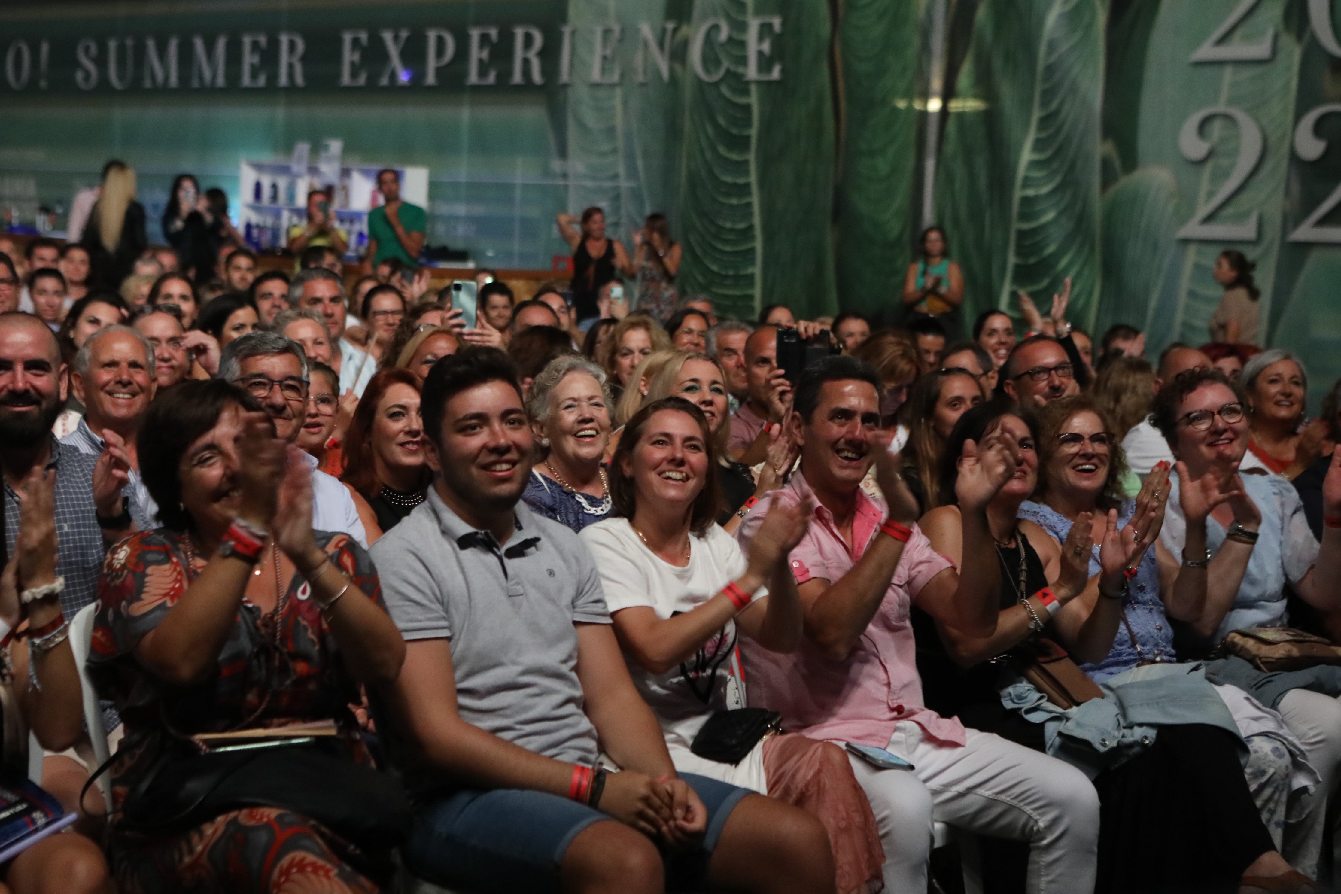 Fotos: Bahía Sound, con Pastora Soler, pone el cierre a un verano musical espectacular