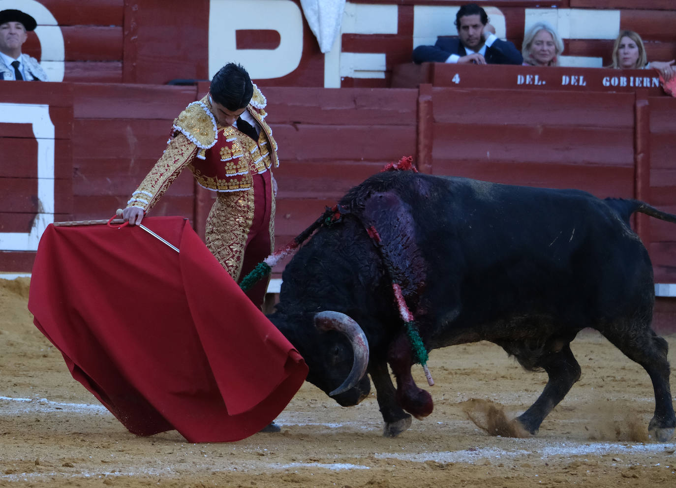 Fotos: la maravillosa faena de Morante en Jerez