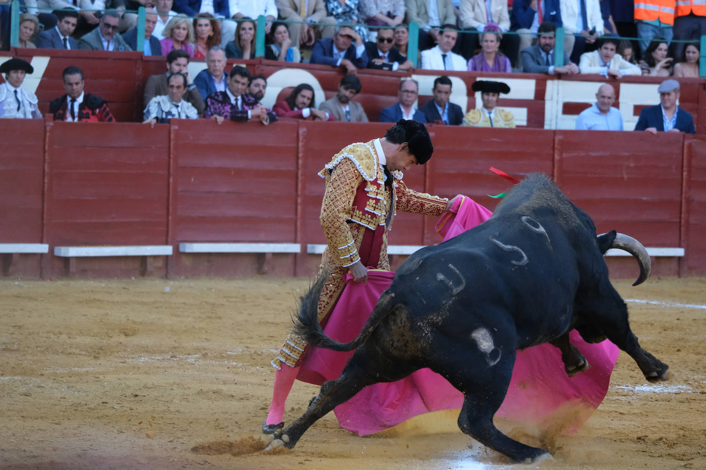 Fotos: la maravillosa faena de Morante en Jerez
