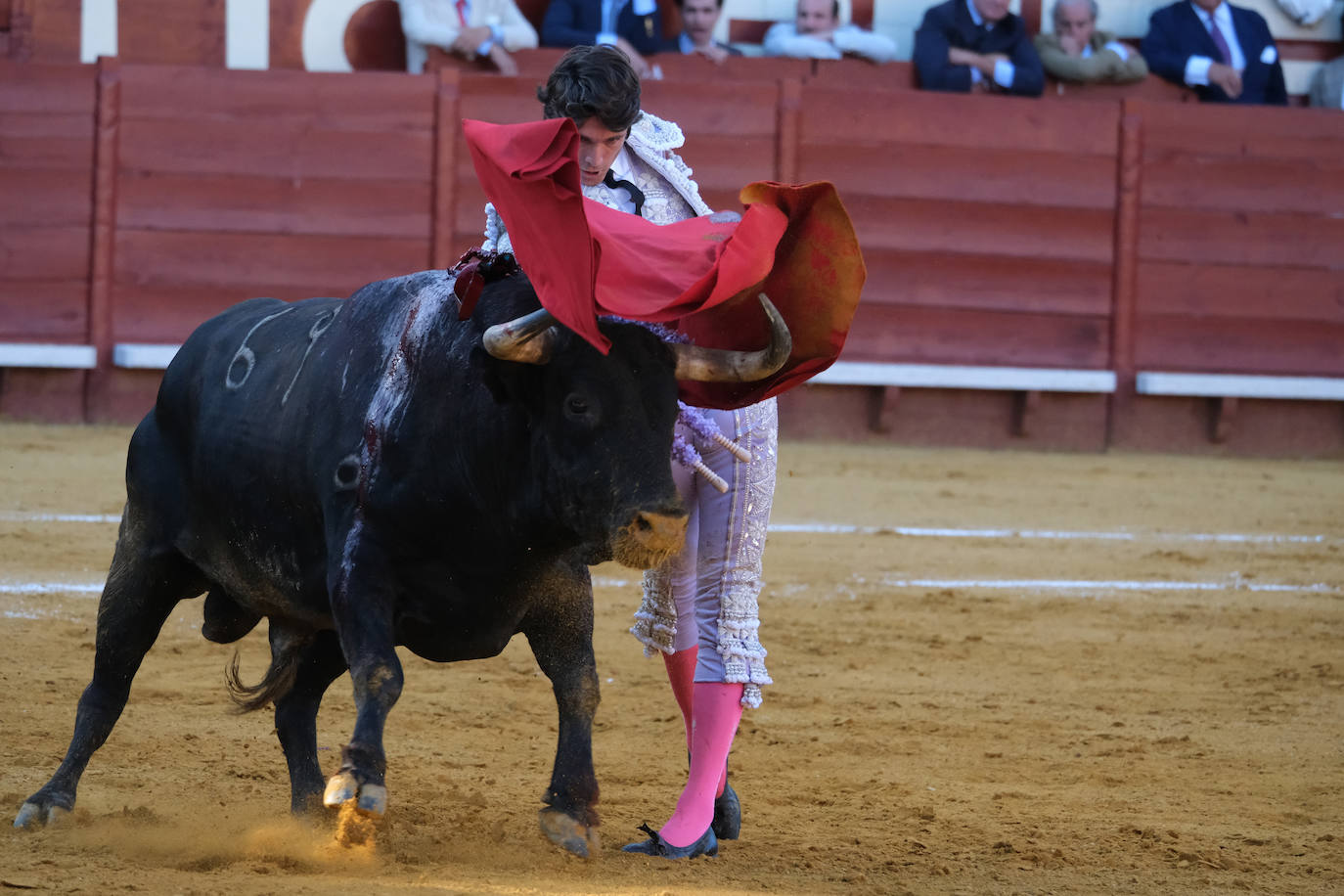 Fotos: la maravillosa faena de Morante en Jerez