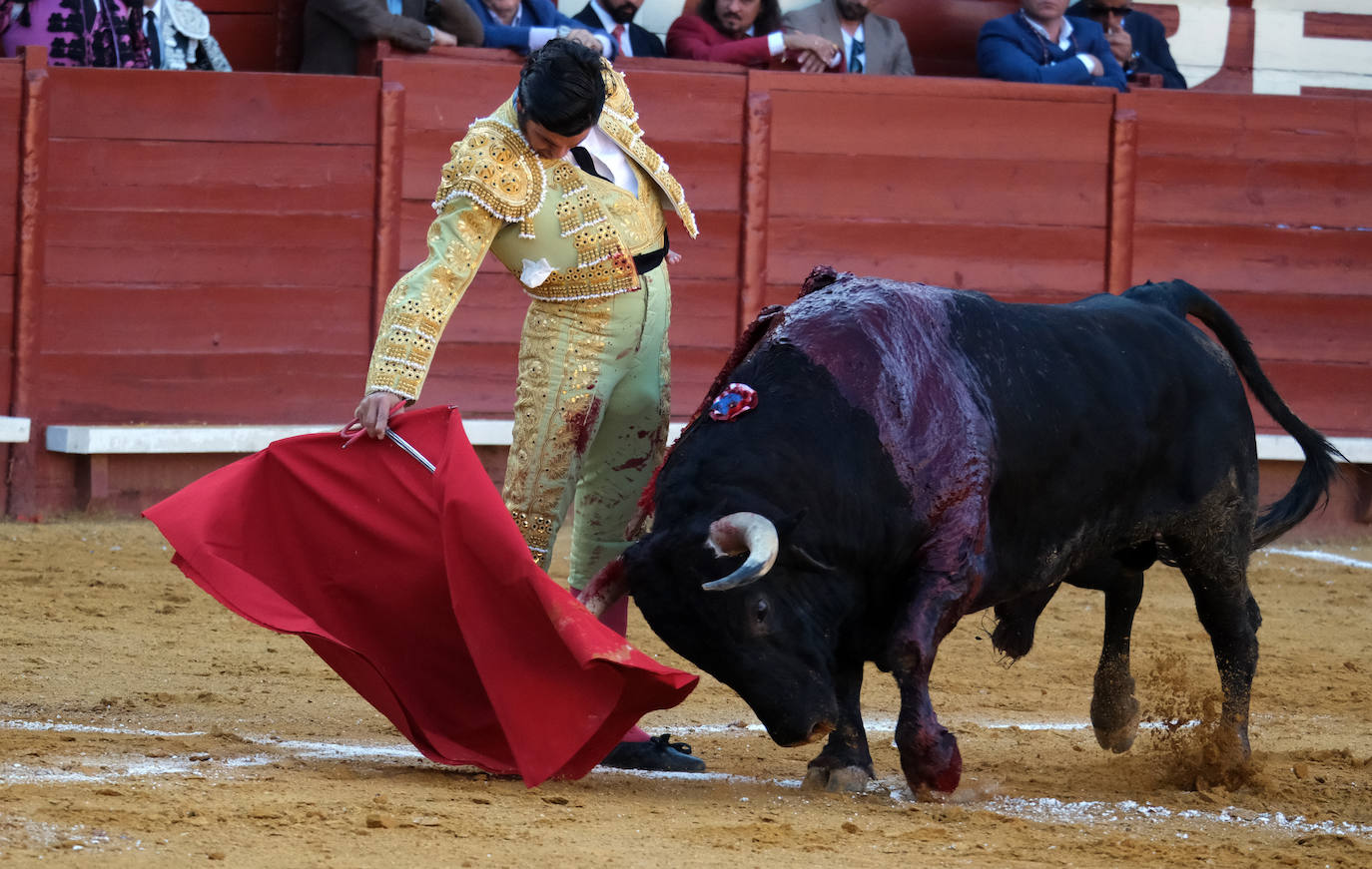 Fotos: la maravillosa faena de Morante en Jerez