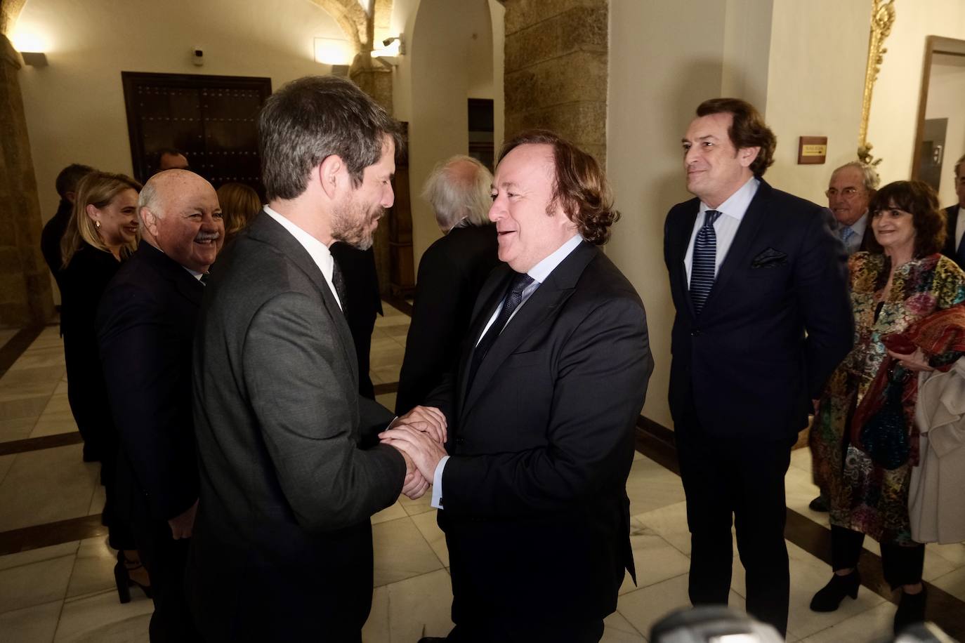 Fotos: Recepción de Ernest Urtasun a los galardonados con las Medallas al Mérito de Bellas Artes 2022