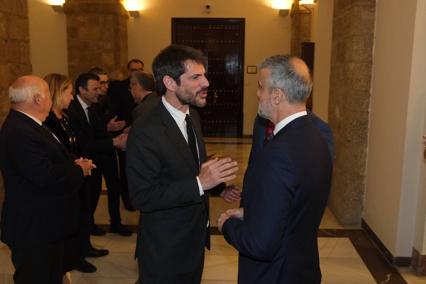 Fotos: Recepción de Ernest Urtasun a los galardonados con las Medallas al Mérito de Bellas Artes 2022