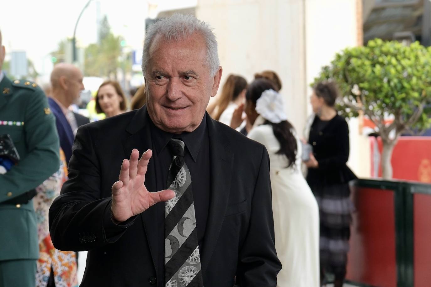 Fotos: Llegada de los invitados al Palacio de Congresos