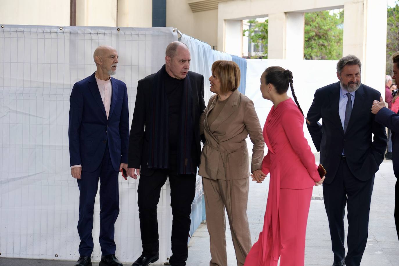 Fotos: Llegada de los invitados al Palacio de Congresos