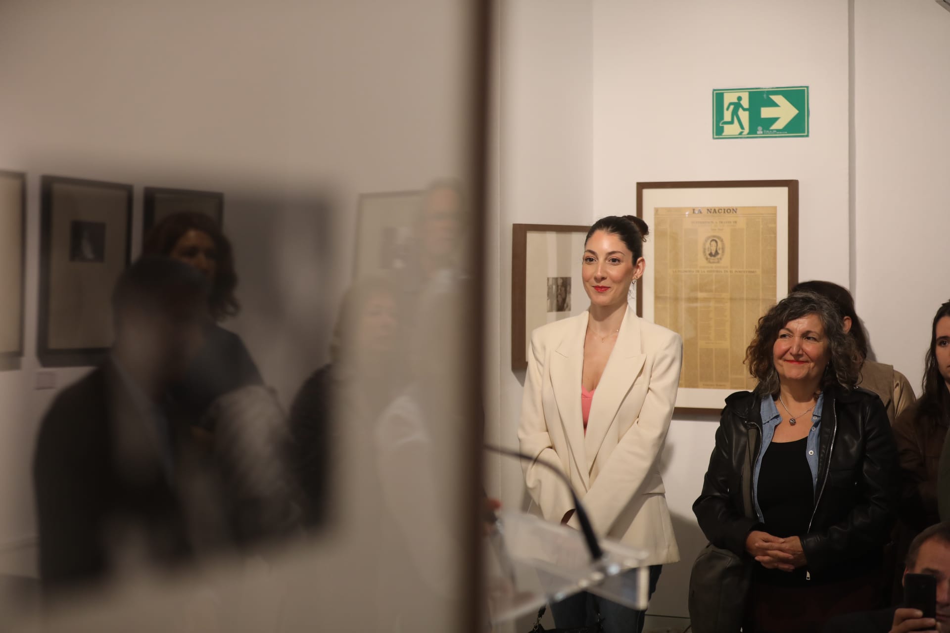 Fotos: La Fundación Cajasol inaugura la exposición “Escrito por mujeres. Escritoras del Siglo XX en español”