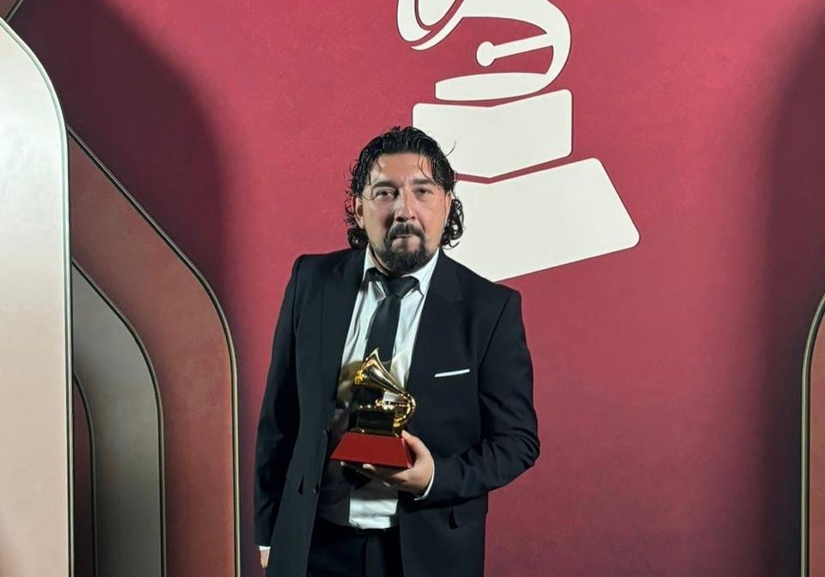 El guitarrista jerezano Antonio Rey logra su segundo Grammy Latino