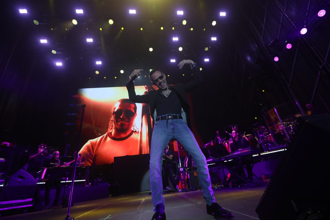 Marc Anthony sigue la estela de JLo en Cádiz