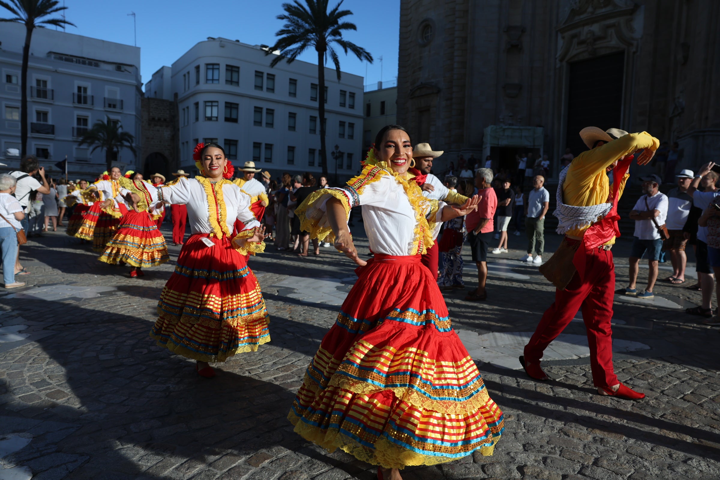 El Folklore regresa a Cádiz: tres décadas de cultura que vuelven a latir en la ciudad