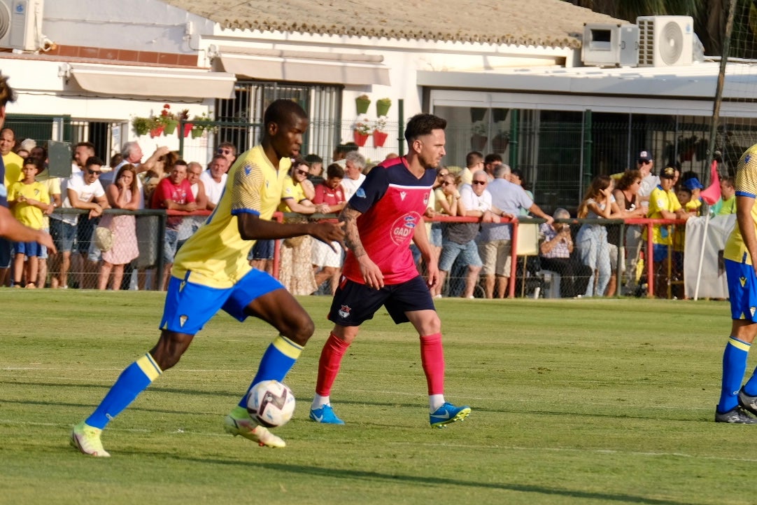 GALERÍA Cádiz CF - Barbate
