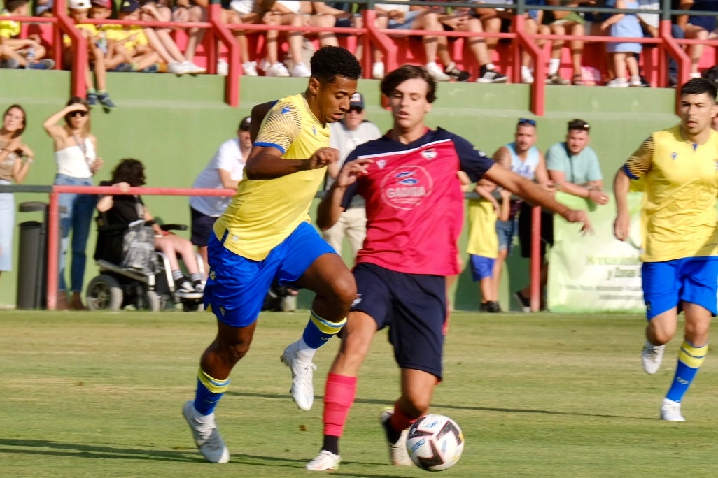 GALERÍA Cádiz CF - Barbate