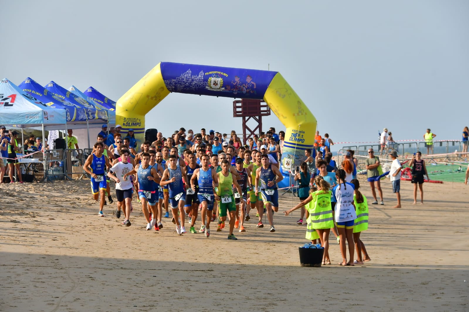 FOTOS: III Acuatlón Tirabuzón Ciudad de Cádiz