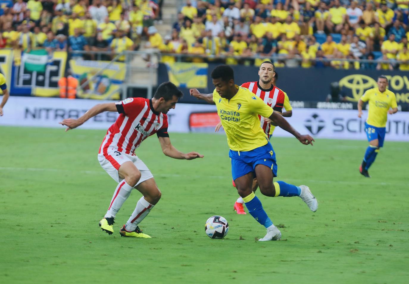 Las imágenes del partido Cádiz CF-Athletic de Bilbao en Carranza