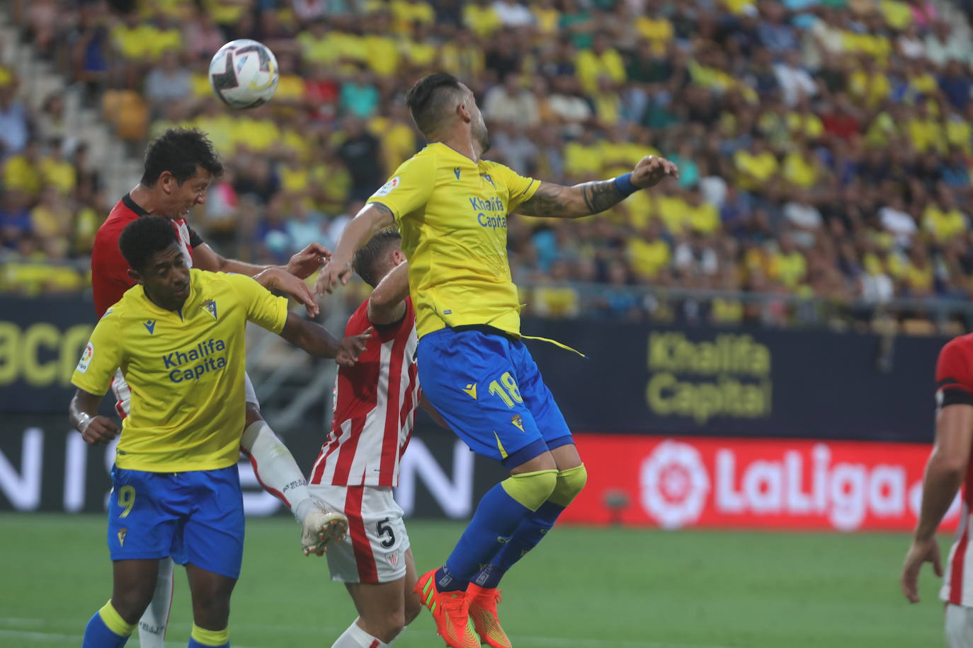 Las imágenes del partido Cádiz CF-Athletic de Bilbao en Carranza