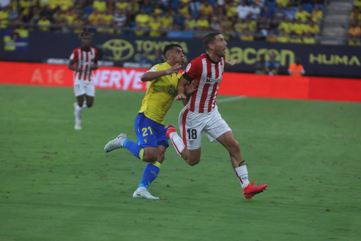 Las imágenes del partido Cádiz CF-Athletic de Bilbao en Carranza