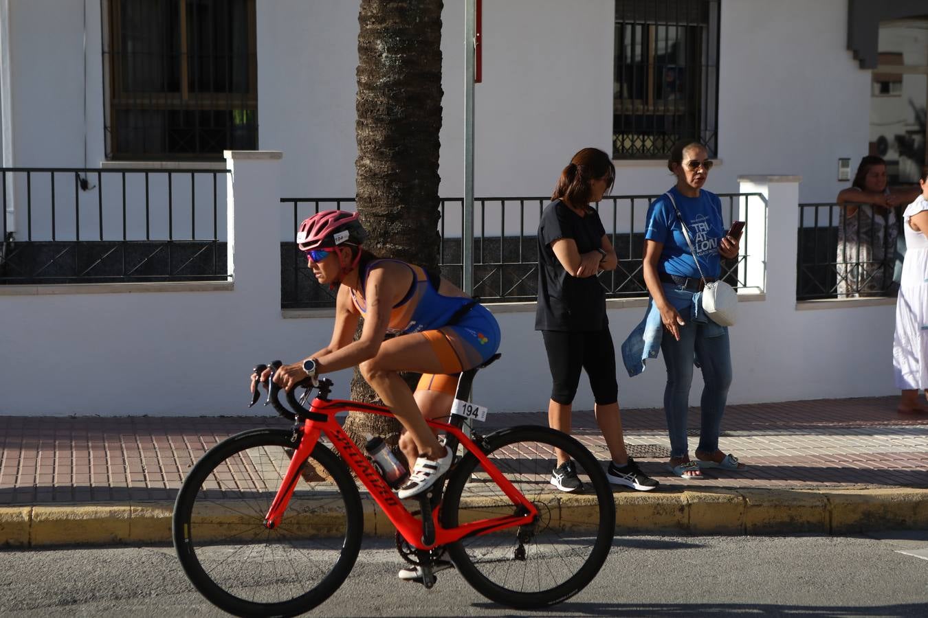 Búscate en el XXV Triatlón Villa de Rota 2022