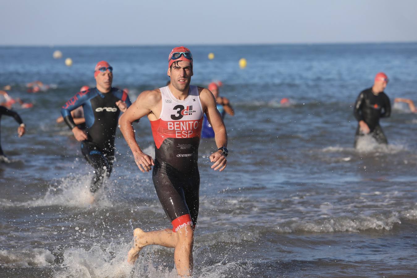 Búscate en el XXV Triatlón Villa de Rota 2022