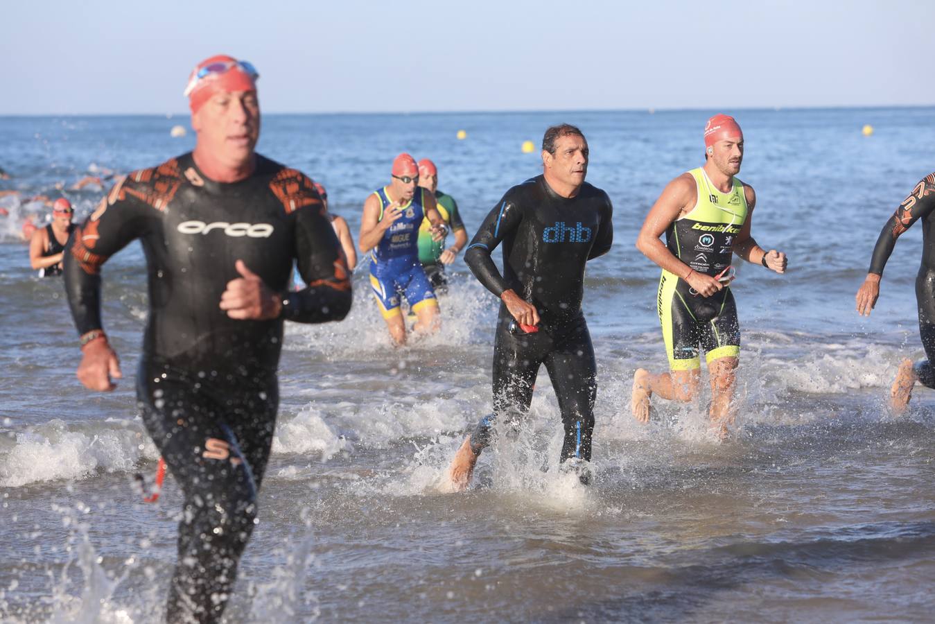 Búscate en el XXV Triatlón Villa de Rota 2022