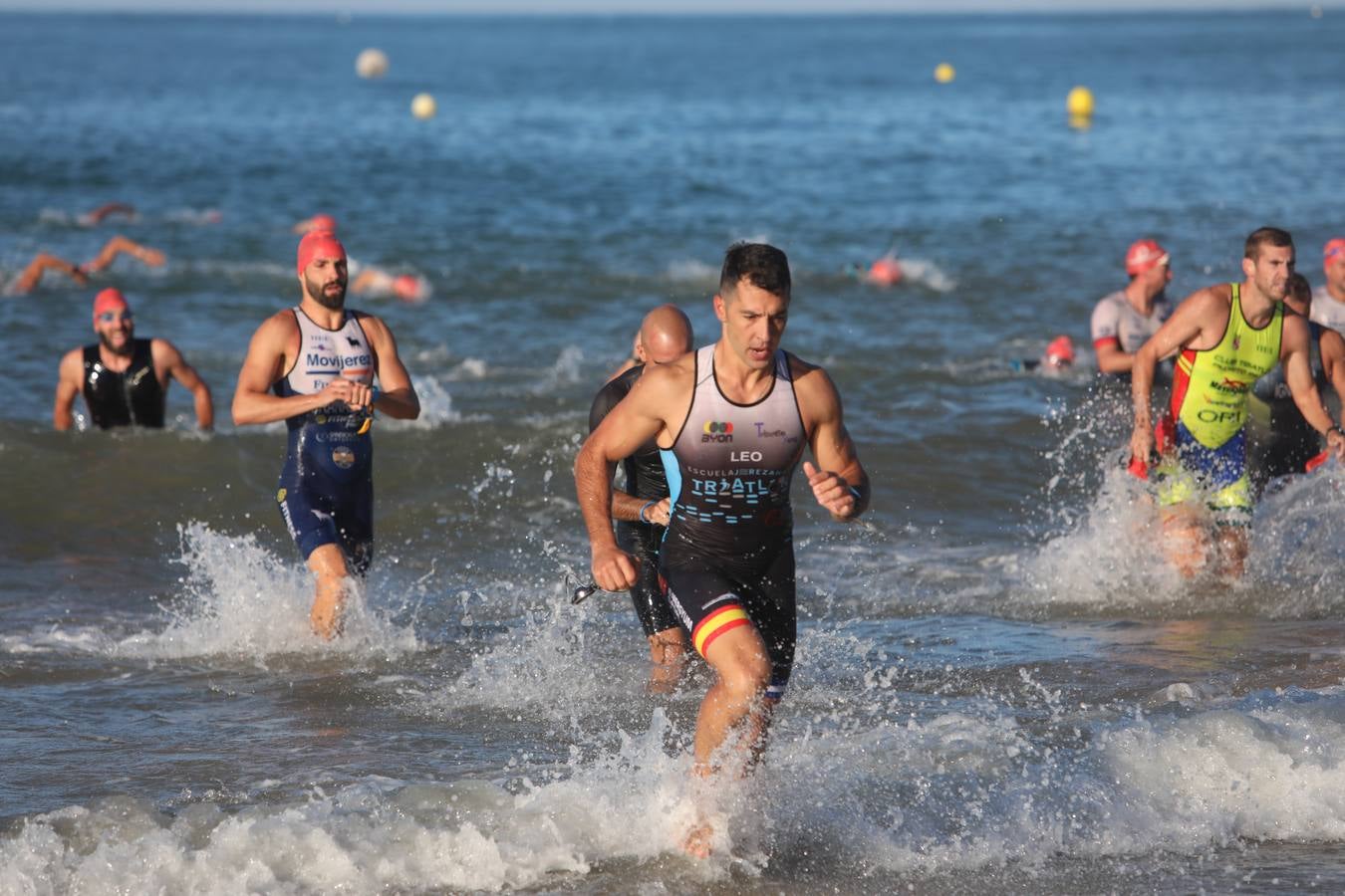 Búscate en el XXV Triatlón Villa de Rota 2022