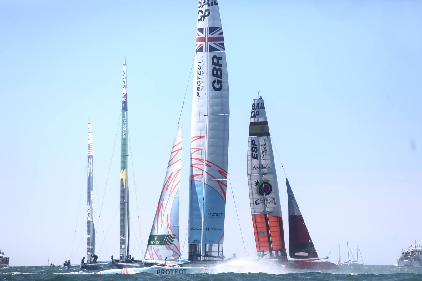 Disfruta de las mejores imágenes del primer día de SailGP en Cádiz