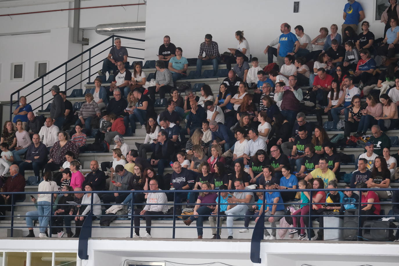 Fotos: Ambiente de gala en el campeonato andaluz de natación que se celebra en Cádiz