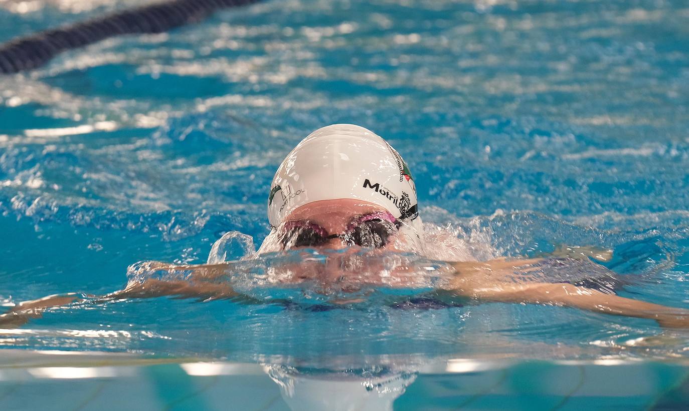 Fotos: Ambiente de gala en el campeonato andaluz de natación que se celebra en Cádiz