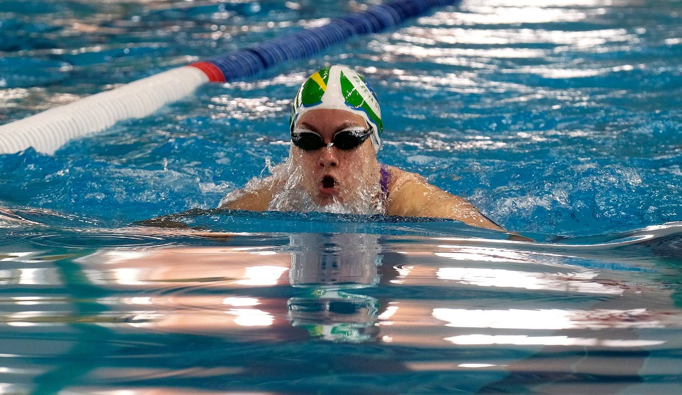 Fotos: Ambiente de gala en el campeonato andaluz de natación que se celebra en Cádiz