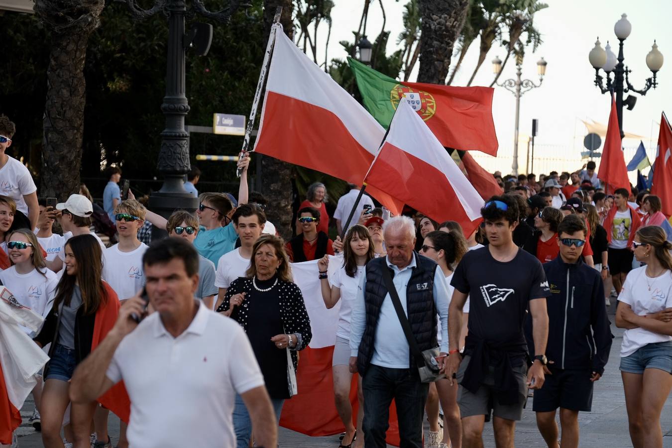 Fotos: Desfile de banderas del Campeonato de Europa de ILCA 4