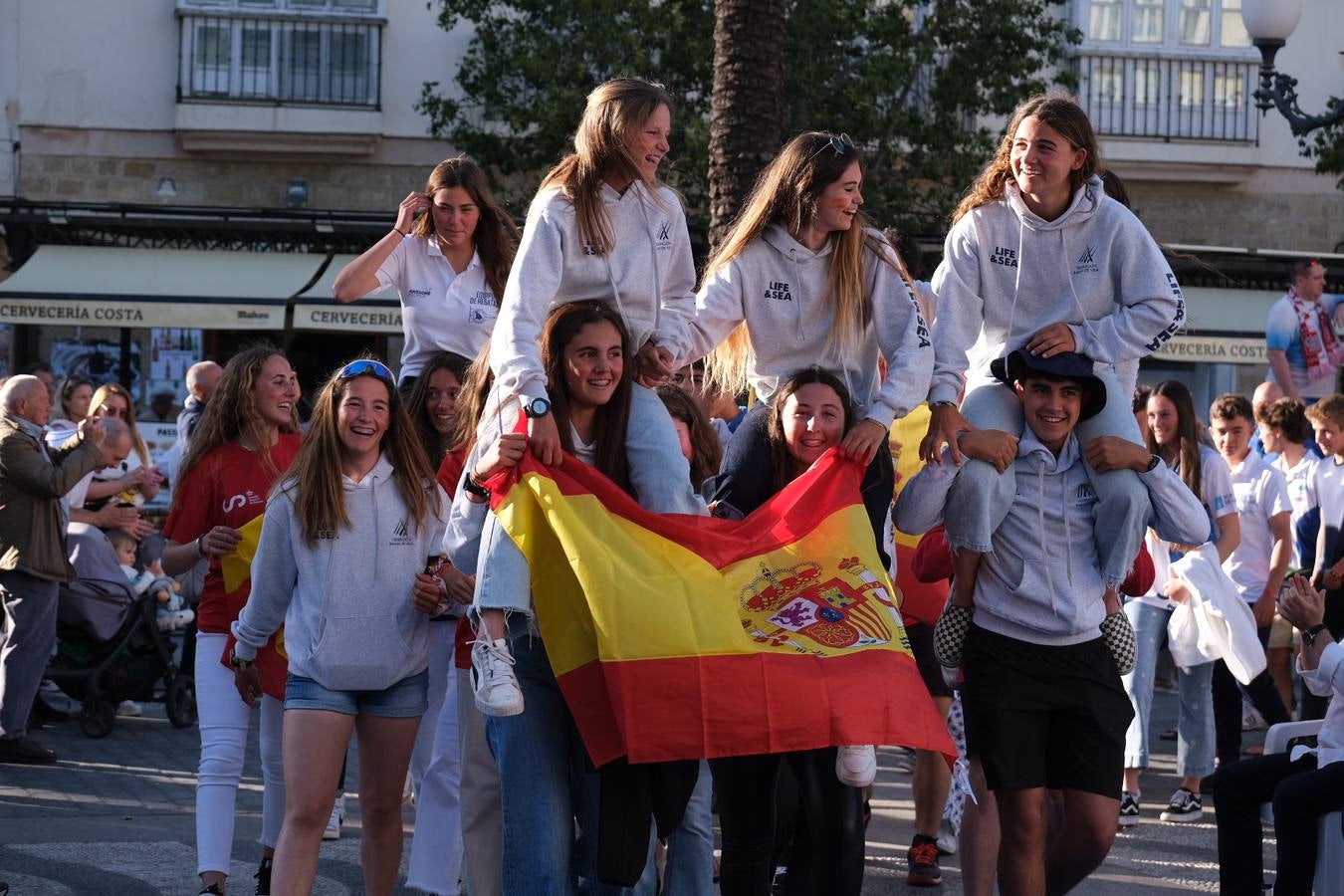 Fotos: Desfile de banderas del Campeonato de Europa de ILCA 4