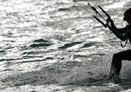 El mejor kitesurf regresa a Tarifa con los grandes riders del momento