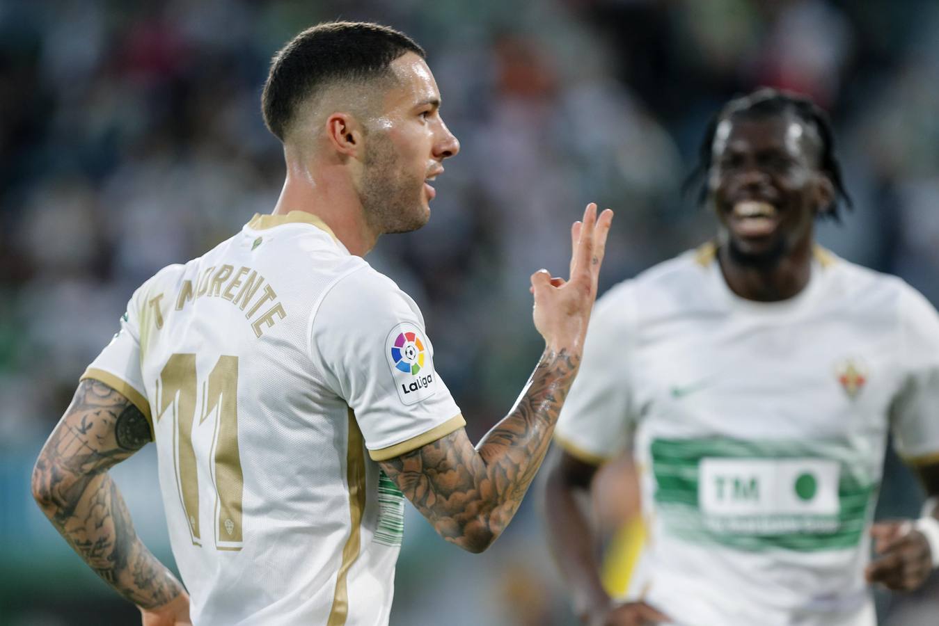 Fotos: Las imágenes del encuentro Elche-Cádiz