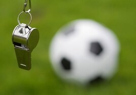 Menores tutelados se forman como árbitros de fútbol