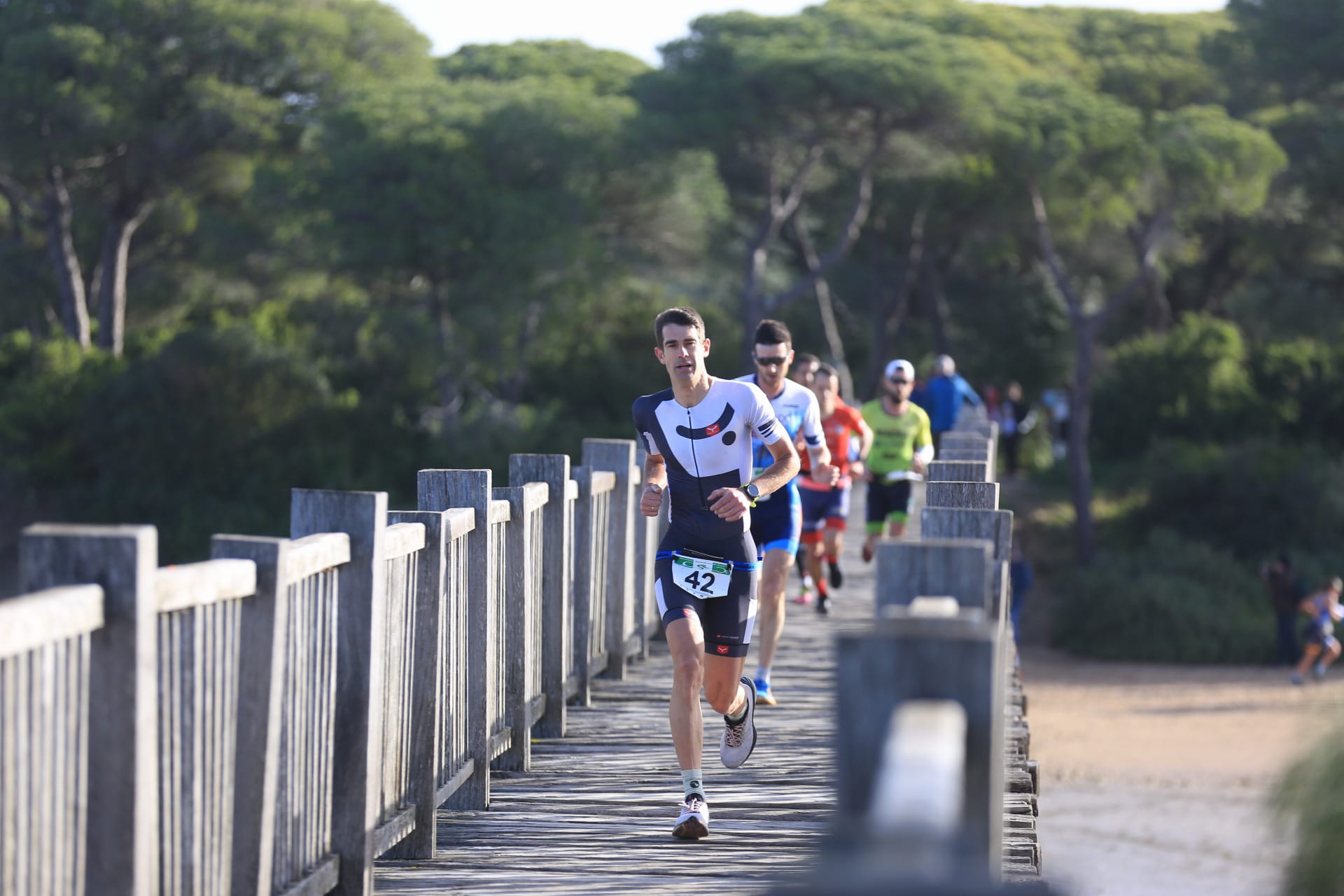 Fotos: Más de 120 duatletas en la I Duatlón Cros Villa de Puerto Real