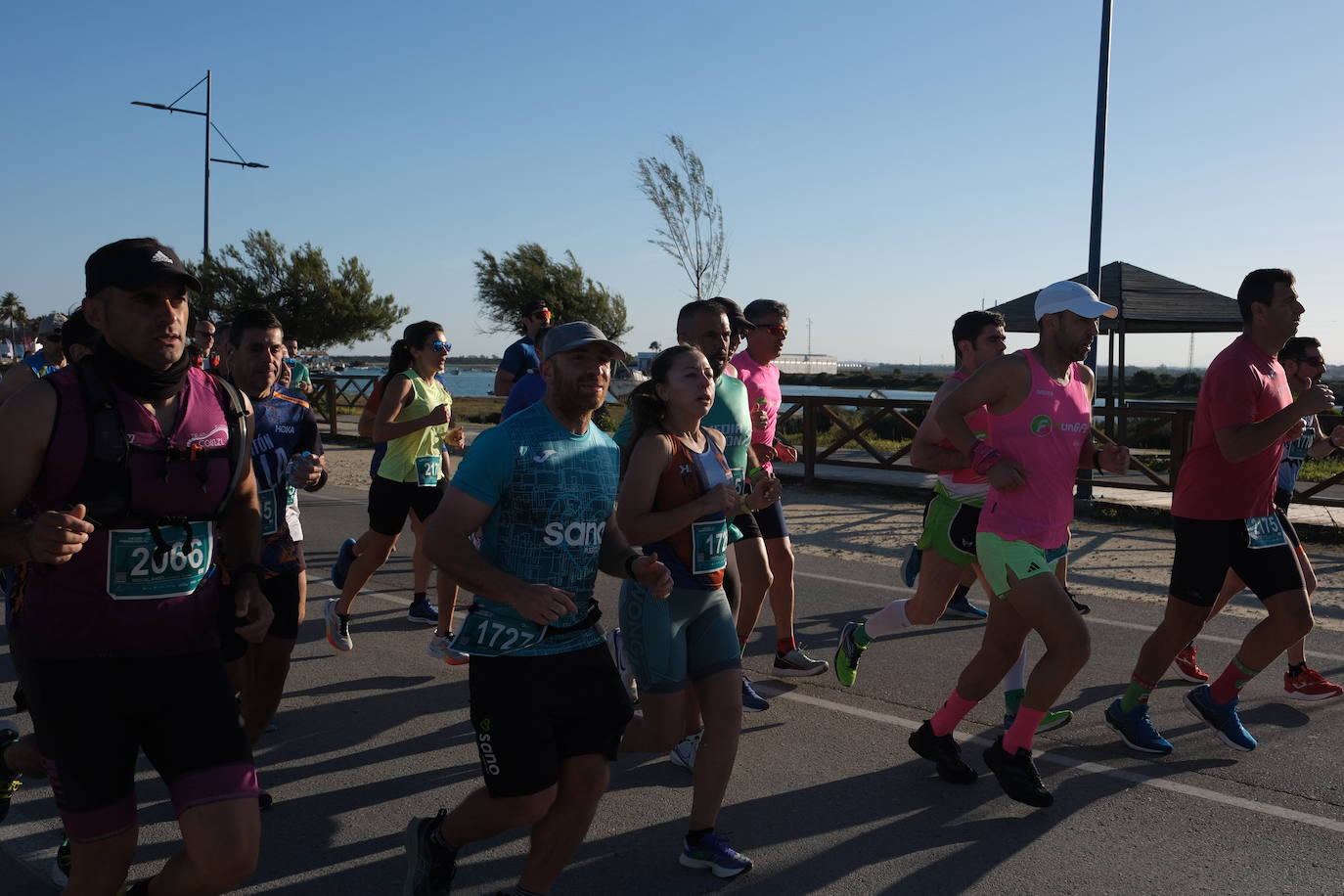 Fotos: Primera edición de la Media Maratón Ciudad de Chiclana