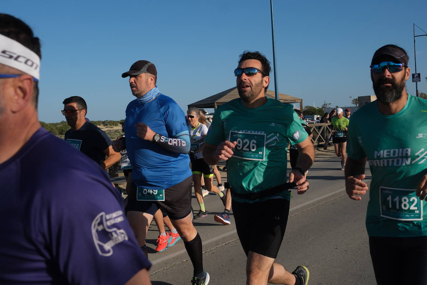Fotos: Primera edición de la Media Maratón Ciudad de Chiclana