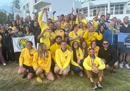 Medalla de oro para el Club Natación Cádiz en Portugal