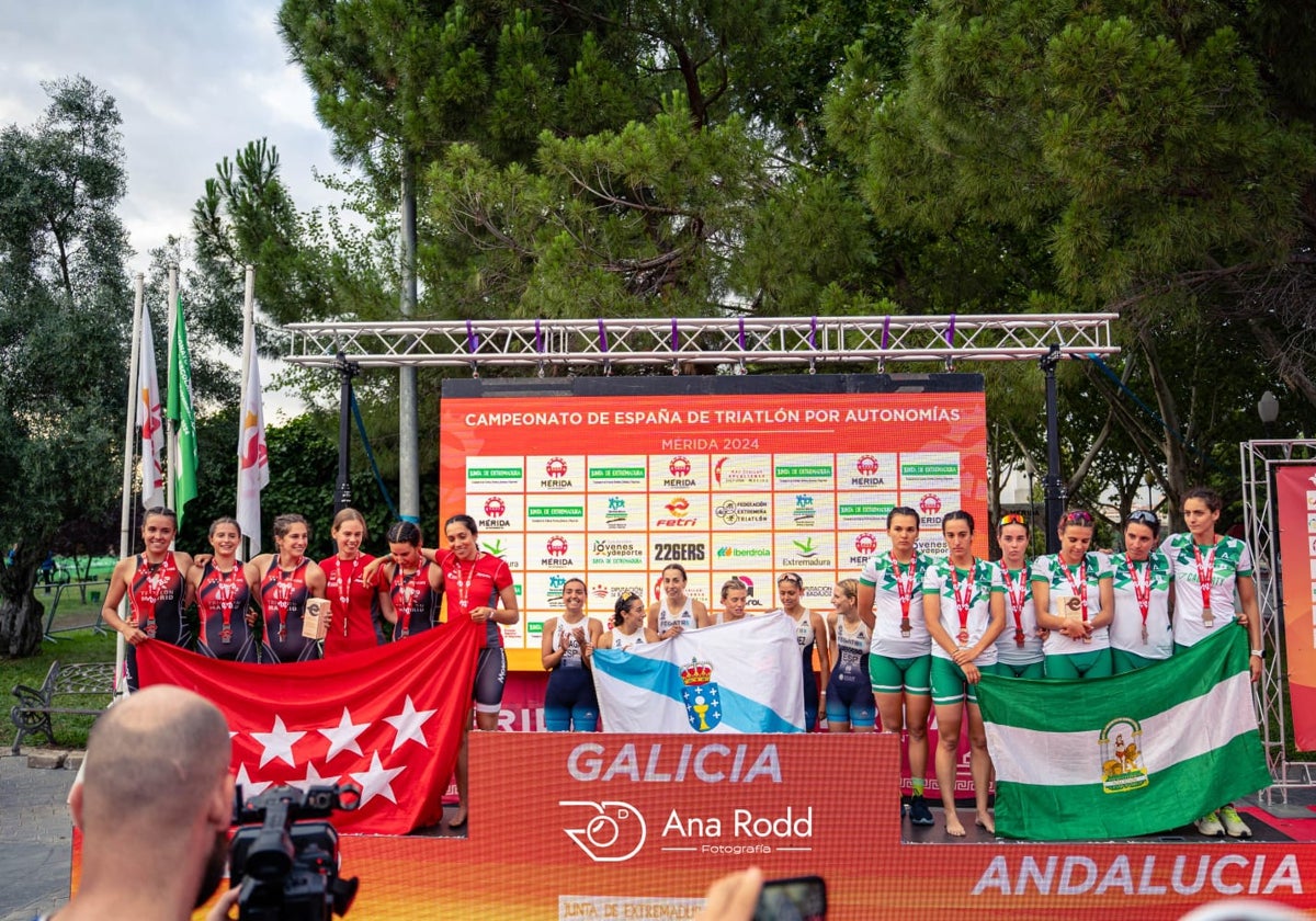 Irene Peinado con la Selección de triatlón