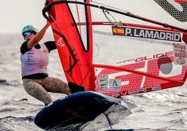 Pilar Lamadrid ya se deja notar en las aguas de Marsella