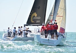 El 'Merdocq' de Iván Bohórquez se impone en el estreno de la 30ª Regata Juan de la Cosa y la 52ª Semana Náutica