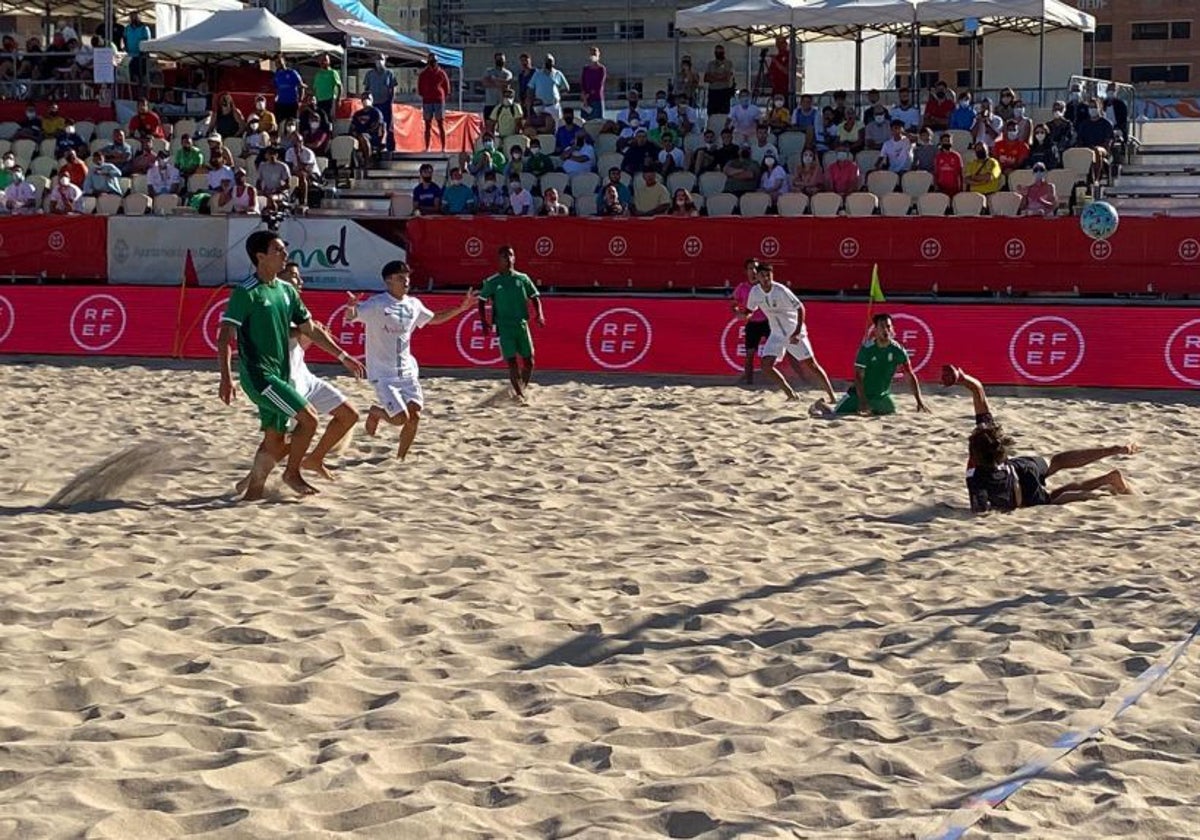 La Victoria, un reclamo para los deportes de playa.