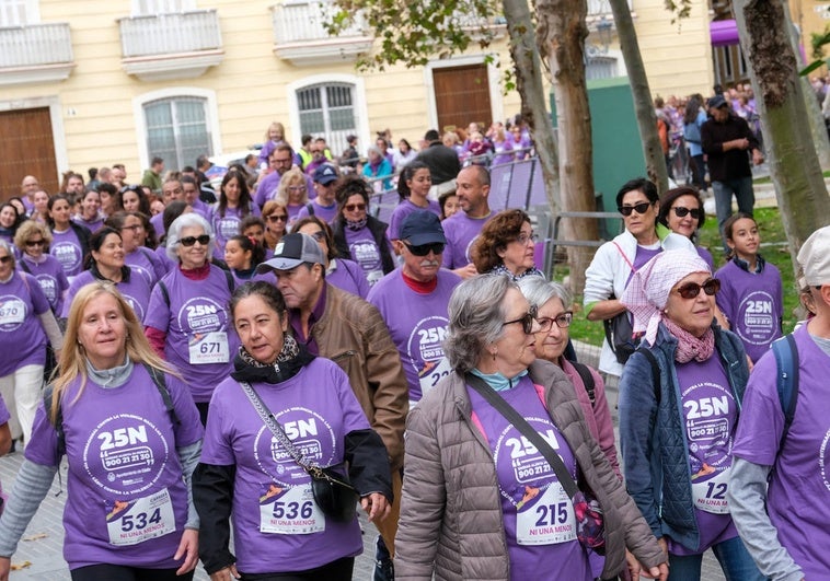 Fotos: Cádiz corre contra la violencia de género